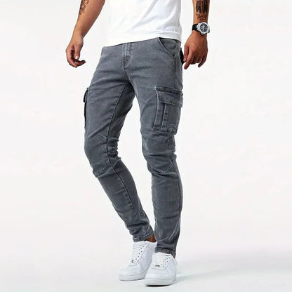 Stylish men's Kensington slim-fit cargo pants, featuring practical pockets & 4-way stretch.