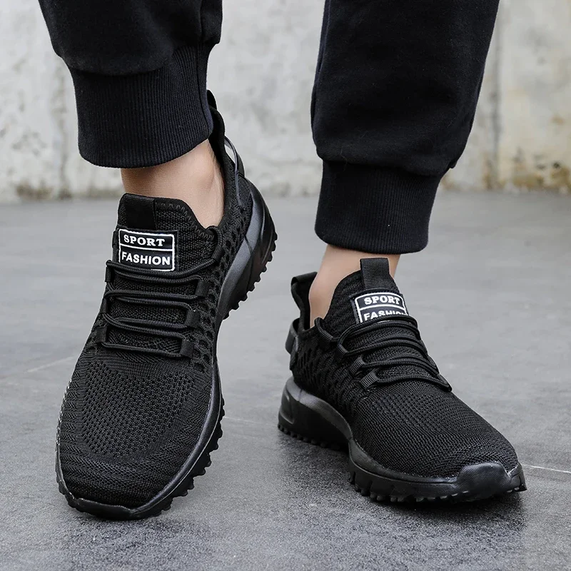 High-performance KinetiQ men's gym sneakers with a lightweight mesh design for active lifestyles.