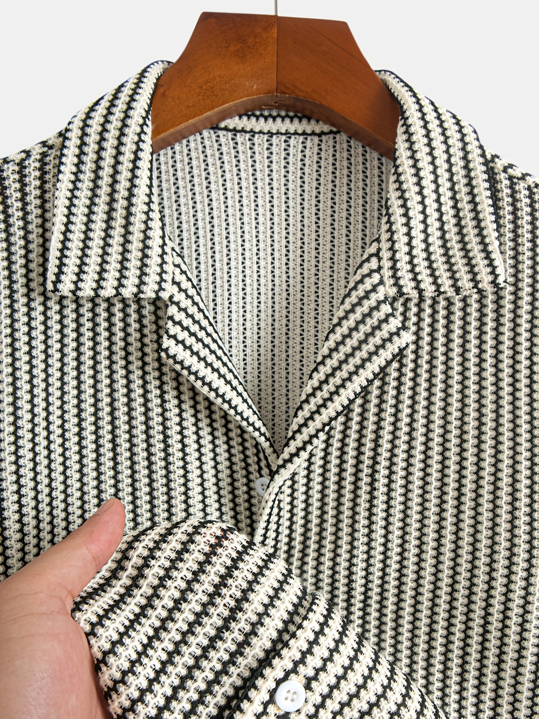 Smart casual men's knit striped button-up shirt. Short sleeve, breathable, comfortable stretch fabric for fashion.