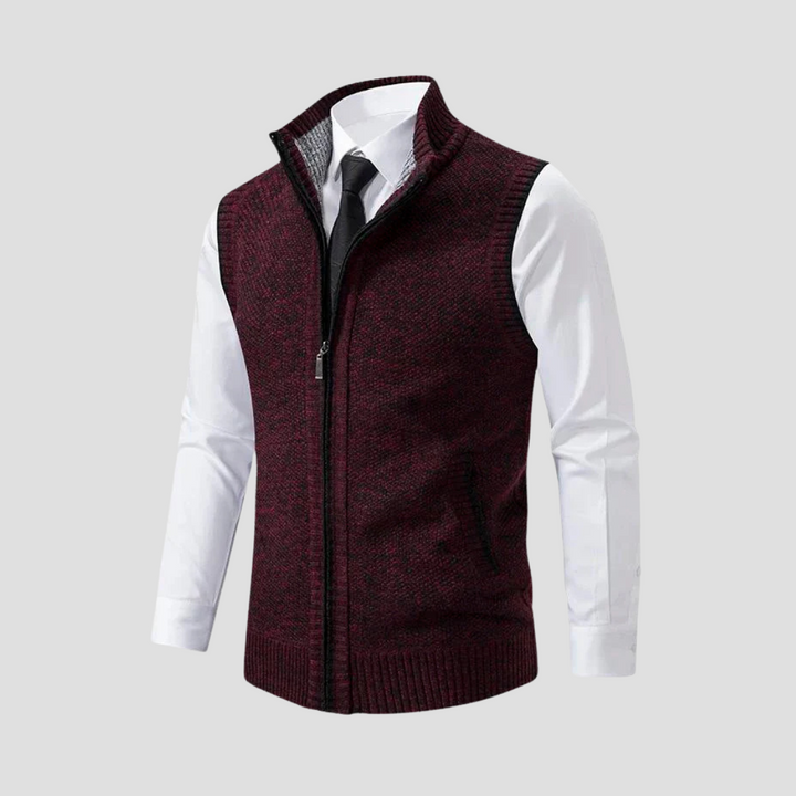 Versatile men's gilet, ideal for smart casual looks and warm layering in fall/winter.
