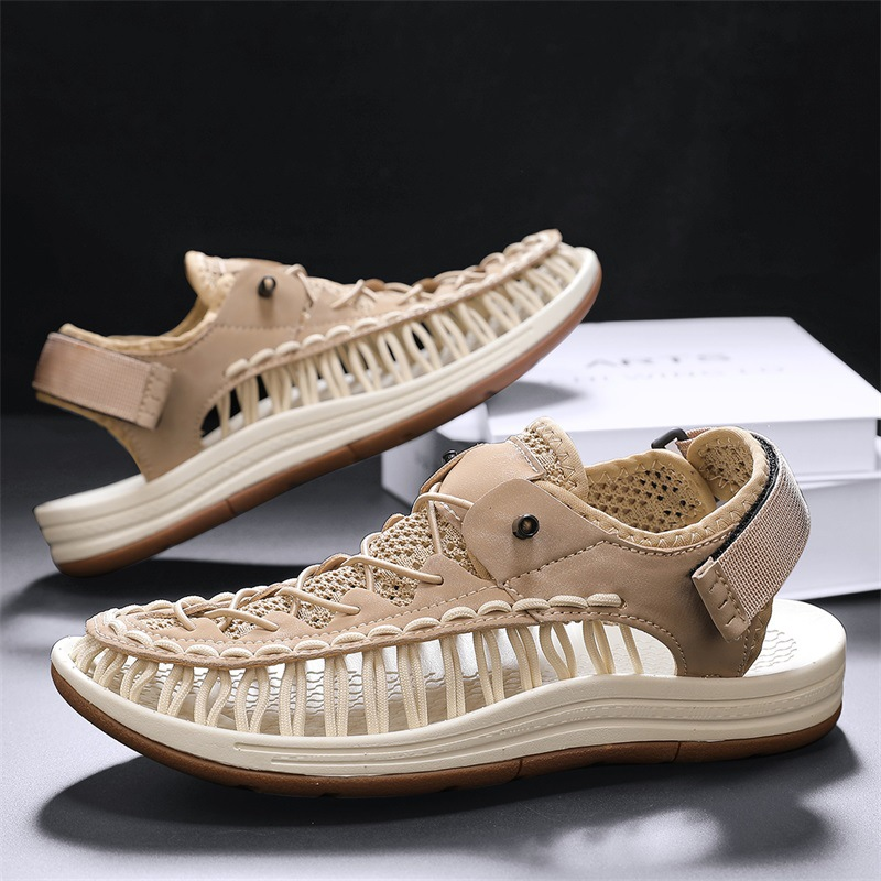 Breathable Men's Knox Ryder outdoor sandals, great for summer hikes, water activities & quick-dry comfort.