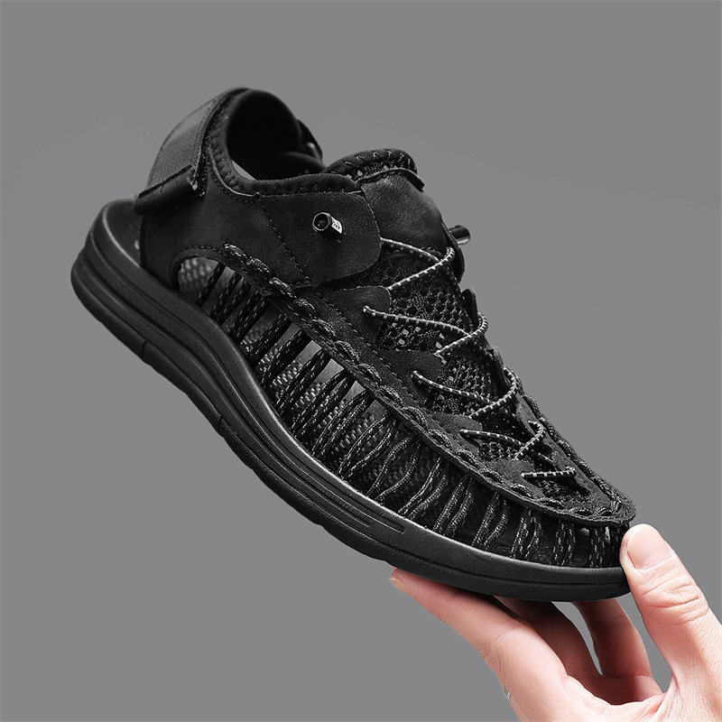 Side view of Men's Knox Ryder quick-dry outdoor sandals, showing adjustable straps & sturdy sole for trails.