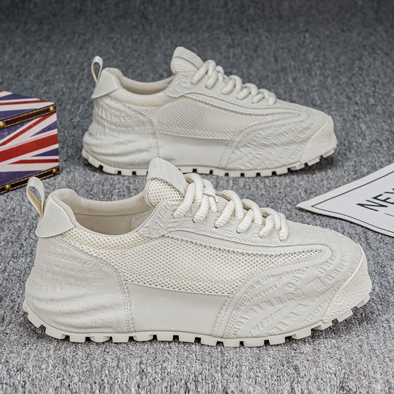 Versatile men's casual & sport sneakers, featuring a durable design and responsive performance.
