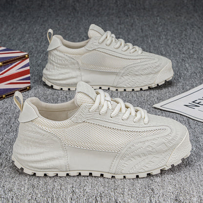 Versatile men's casual & sport sneakers, featuring a durable design and responsive performance.