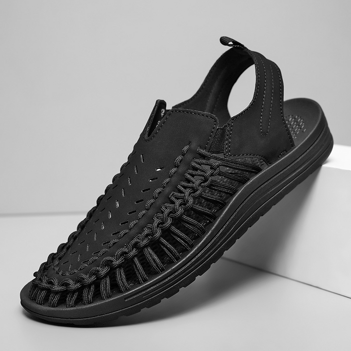 Men's outdoor comfort sandals, with a lightweight, breathable, and adjustable braided design for adventure.