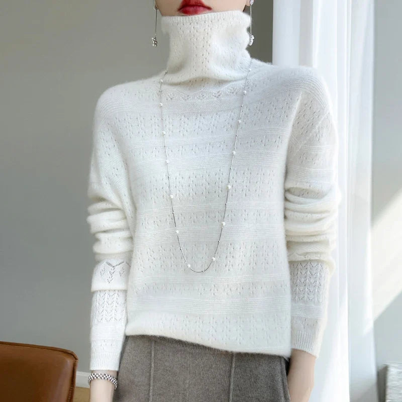 Elegant men's lightweight patterned sweater with stacked collar, ideal for casual fall and winter warmth.