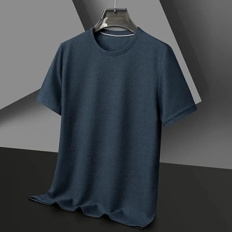 Breathable men's casual tee, lightweight and soft for ultimate everyday comfort. Versatile short sleeve basic.