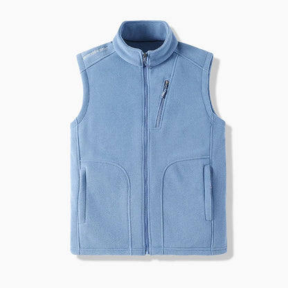 Stylish men's lightweight puffer vest for versatile layering. Perfect for winter fashion and outdoor comfort.