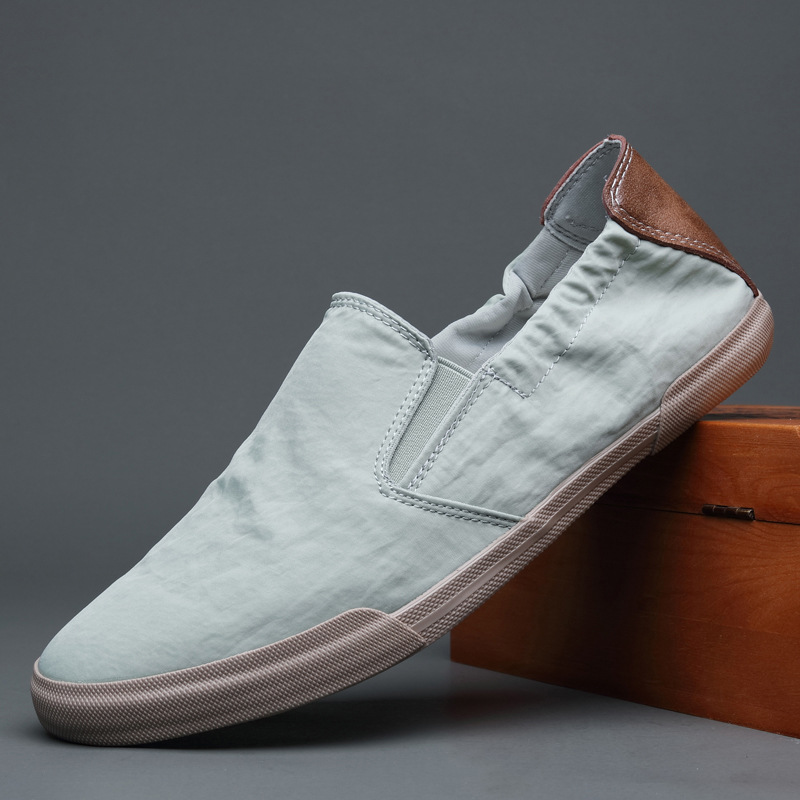 Breathable men's summer slip-on shoes, perfect for lightweight casual comfort.