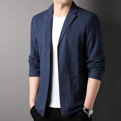 Refined men's navy lightweight blazer, ideal for breathable summer wear and elevated casual outfits.