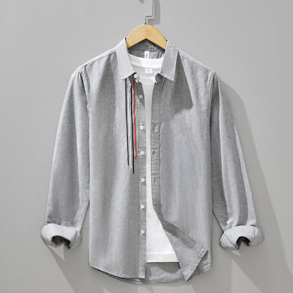 Comfortable men's lightweight summer shirt, short sleeve, ideal for warm weather casual wear.