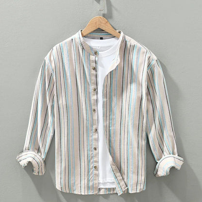 Men's lightweight summer shirt with a stylish striped collar, perfect for warm weather and casual fashion.