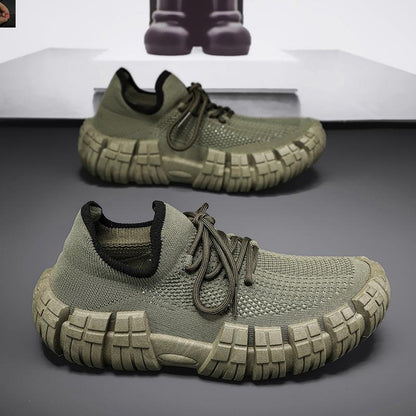 Sleek men's lightweight sneakers, versatile for city walking, casual outings, and street style.