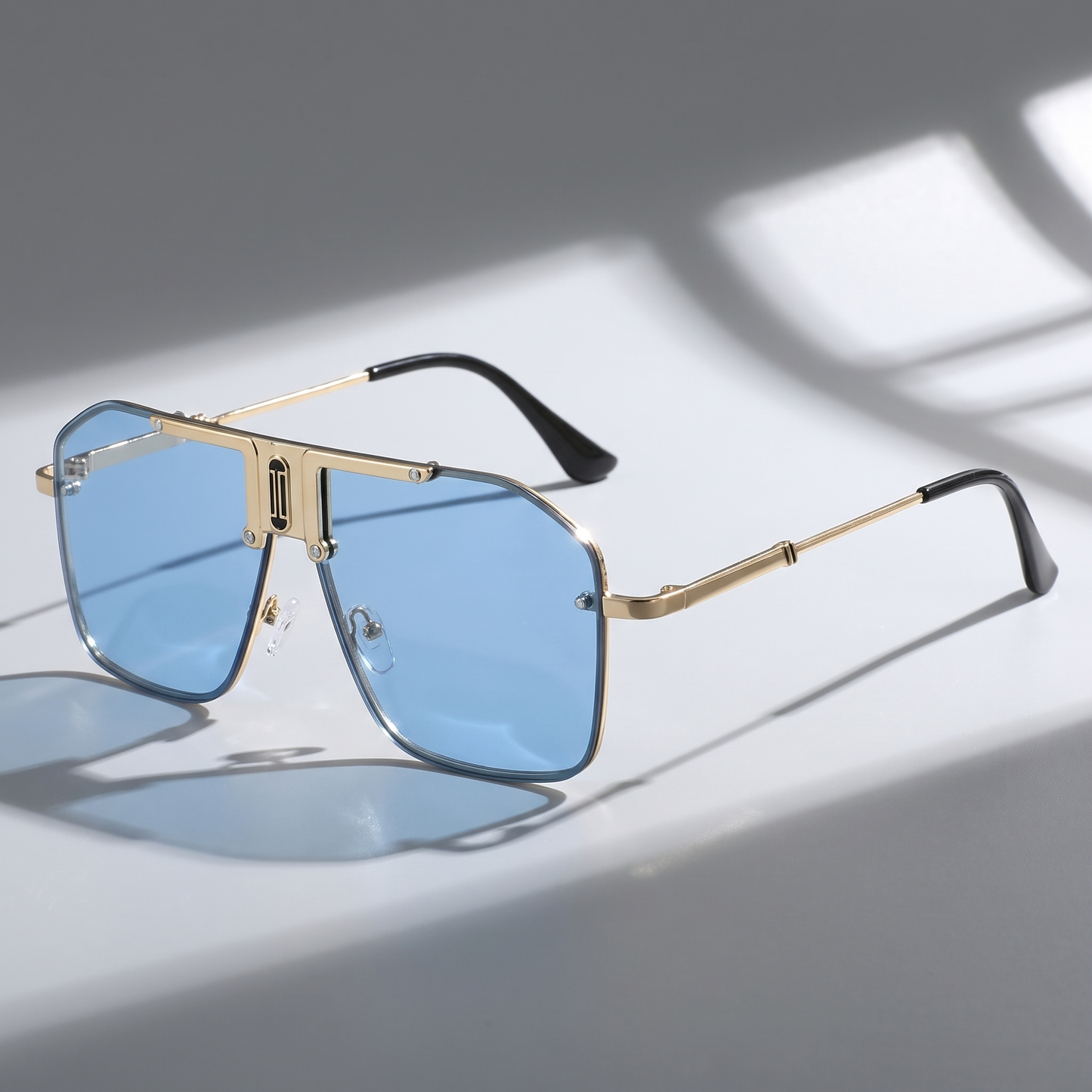 High-quality men's eyewear with UV400 protection, lightweight and comfortable for driving.