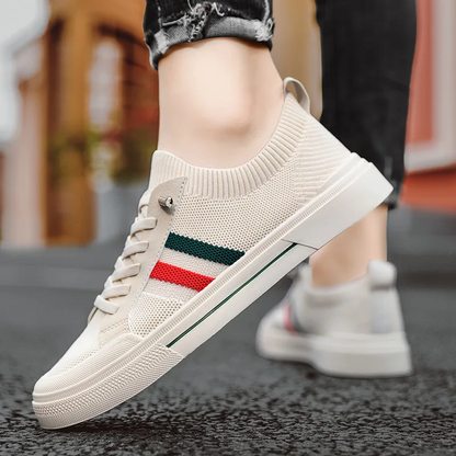 Lightweight men's athletic sneakers, ideal for walking, everyday comfort & casual style.