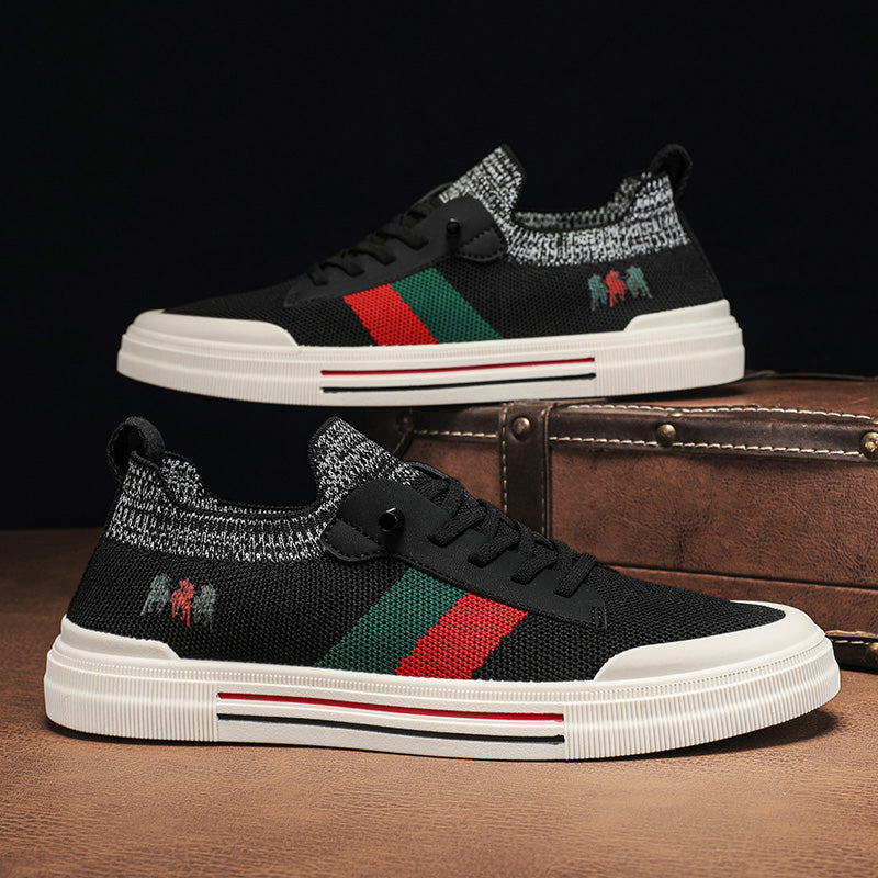 Modern men's walking sneakers, combining street style with lightweight all-day comfort.