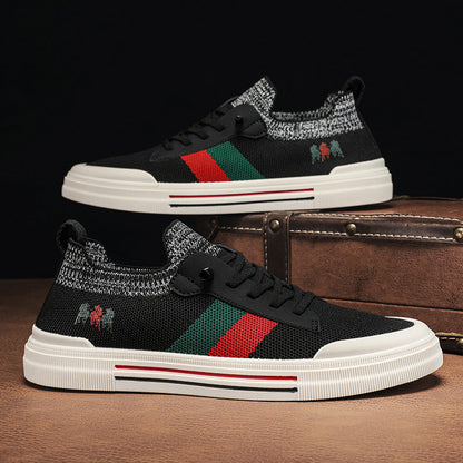 Modern men's walking sneakers, combining street style with lightweight all-day comfort.