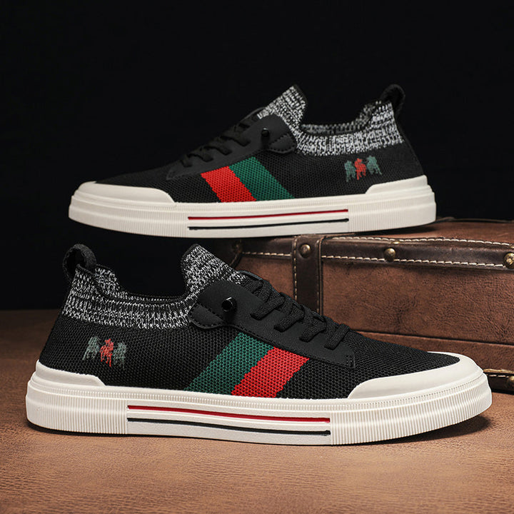 Modern men's walking sneakers, combining street style with lightweight all-day comfort.