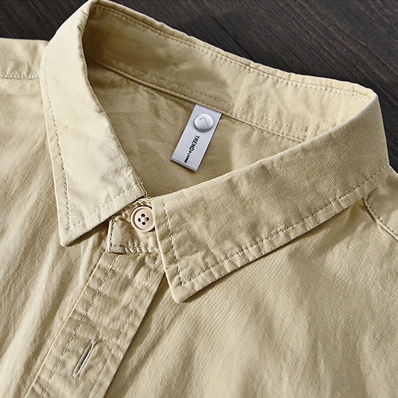 Comfortable men's Lisbon shirt, relaxed fit button-down, ideal for summer days.