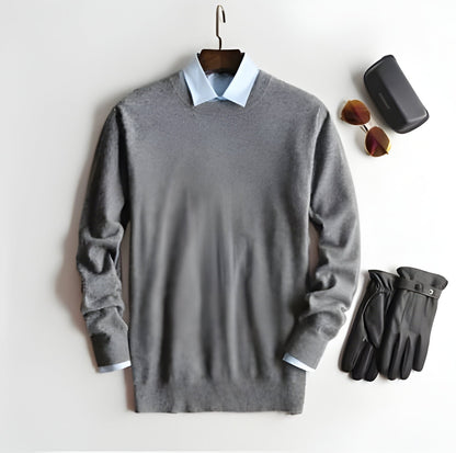 Classic men's cashmere pullover sweater, high quality and elegant for a comfortable and sophisticated look.