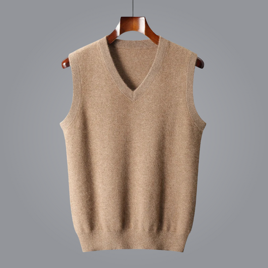 Men's luxury cashmere vest, soft & tailored fit. Ideal for sophisticated layering.