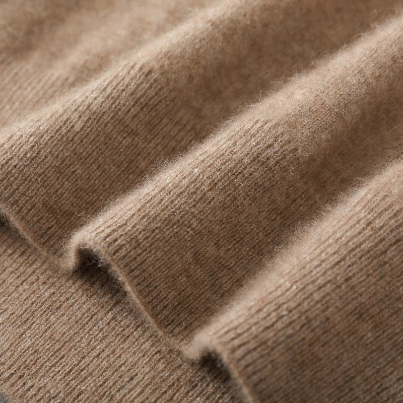 Premium men's cashmere vest, luxurious feel & sleek tailored fit. Soft for all-day comfort.