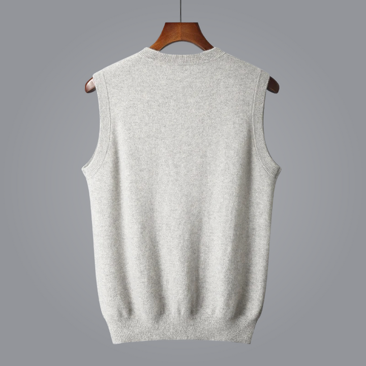 Ultra-soft men's cashmere vest, tailored for a sophisticated look. Luxurious men's apparel.