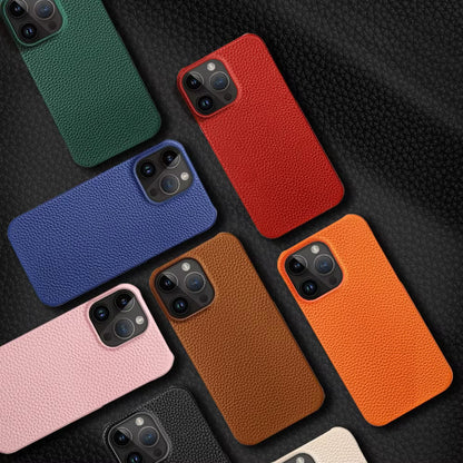 Men's MagSafe iPhone case, crafted from genuine leather. Ensures secure magnetic attachment and luxury feel.