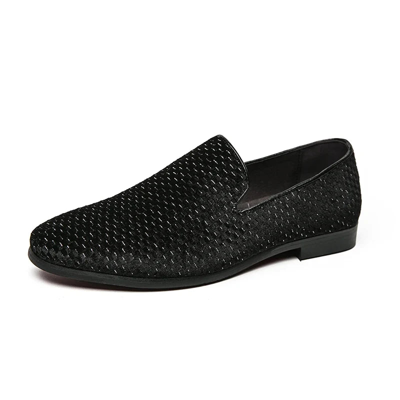Versatile men's luxury slip-on loafers, perfect for adding an elegant touch to any casual or formal outfit.