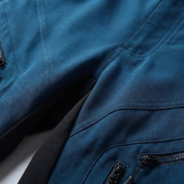 Comfortable men's active shorts, lightweight and breathable. Perfect for sports, workout, and daily athletic wear.