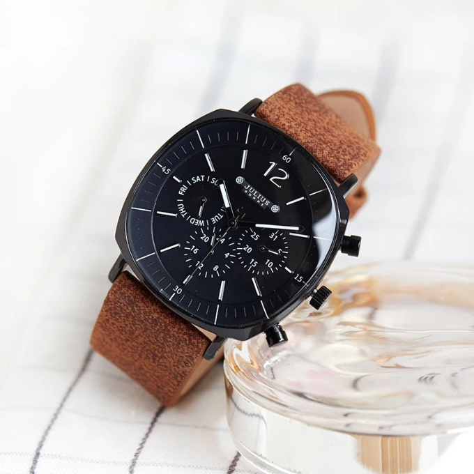 Genuine leather strap of the Mason Edge executive men's watch, with fine stitching detail.