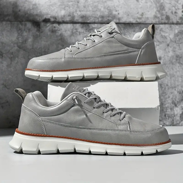 Men's Maverick comfort shoes, sleek design for casual and everyday wear.