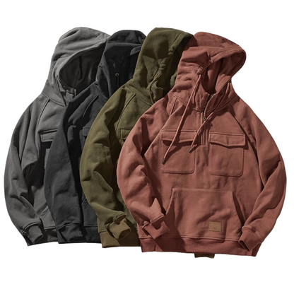 Practical men's quarter-zip hoodie. Urban comfort, functional cargo pockets, ideal for everyday casual wear.