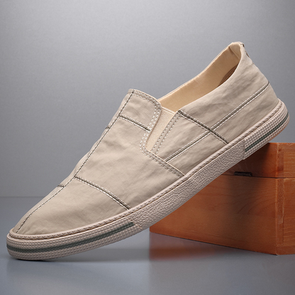 Men's modern art slip-on shoes, comfortable and breathable for casual daily wear.