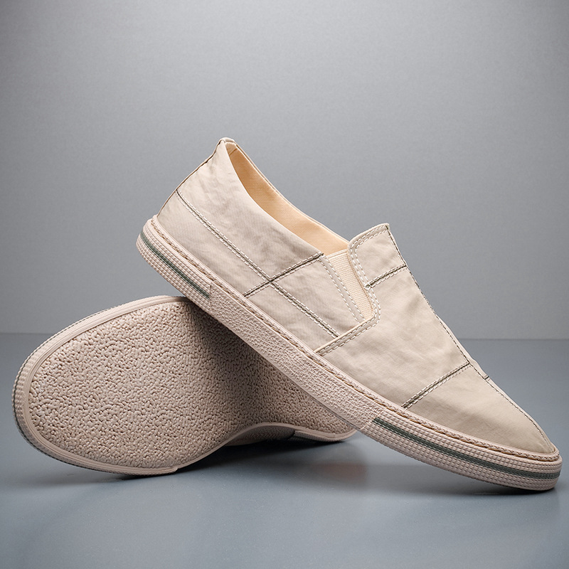 Lightweight men's slip-on footwear, modern style for summer comfort.