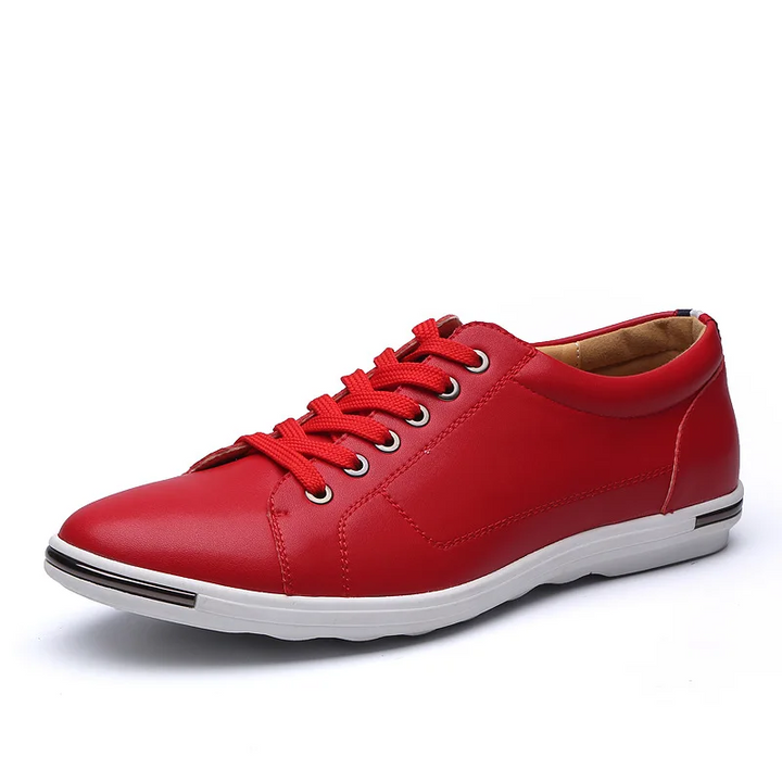All-day comfort men's casual sneakers, featuring modern style for versatile everyday wear.