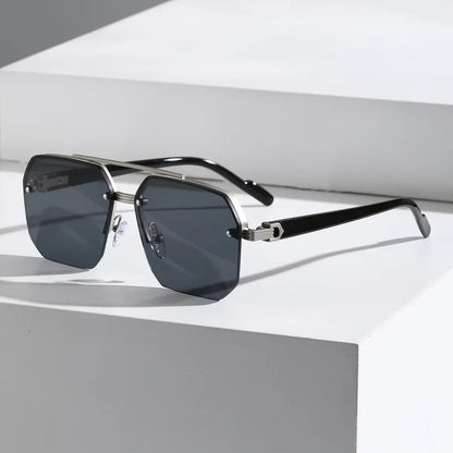 Amethyst purple geometric sunglasses for men. Fashionable modern eyewear with UV protection and gradient lenses.
