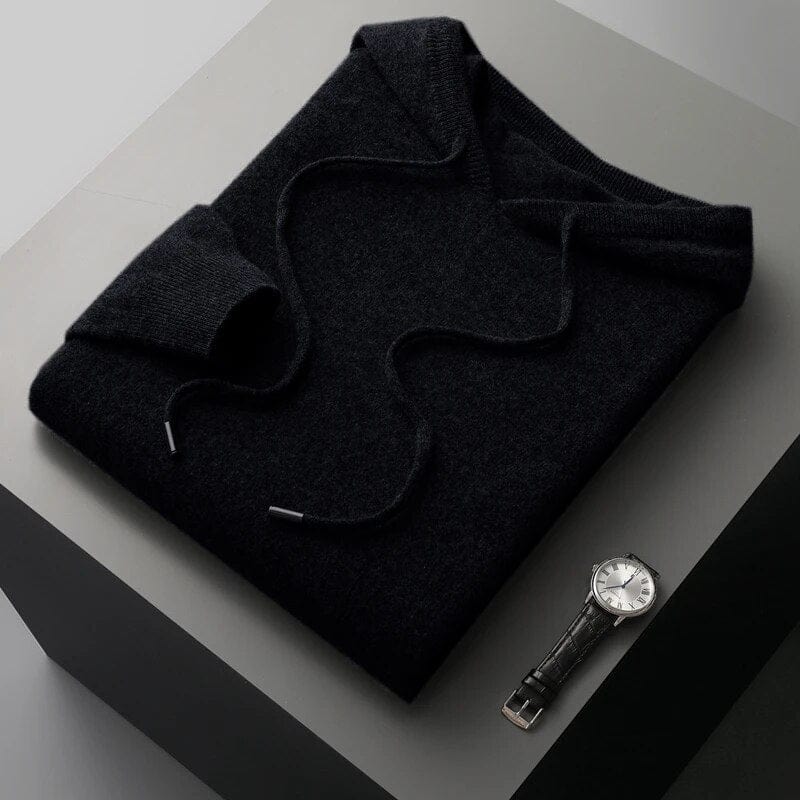 Classic men's hooded sweater. Versatile casual pullover for winter and fall, ideal for comfortable layering.