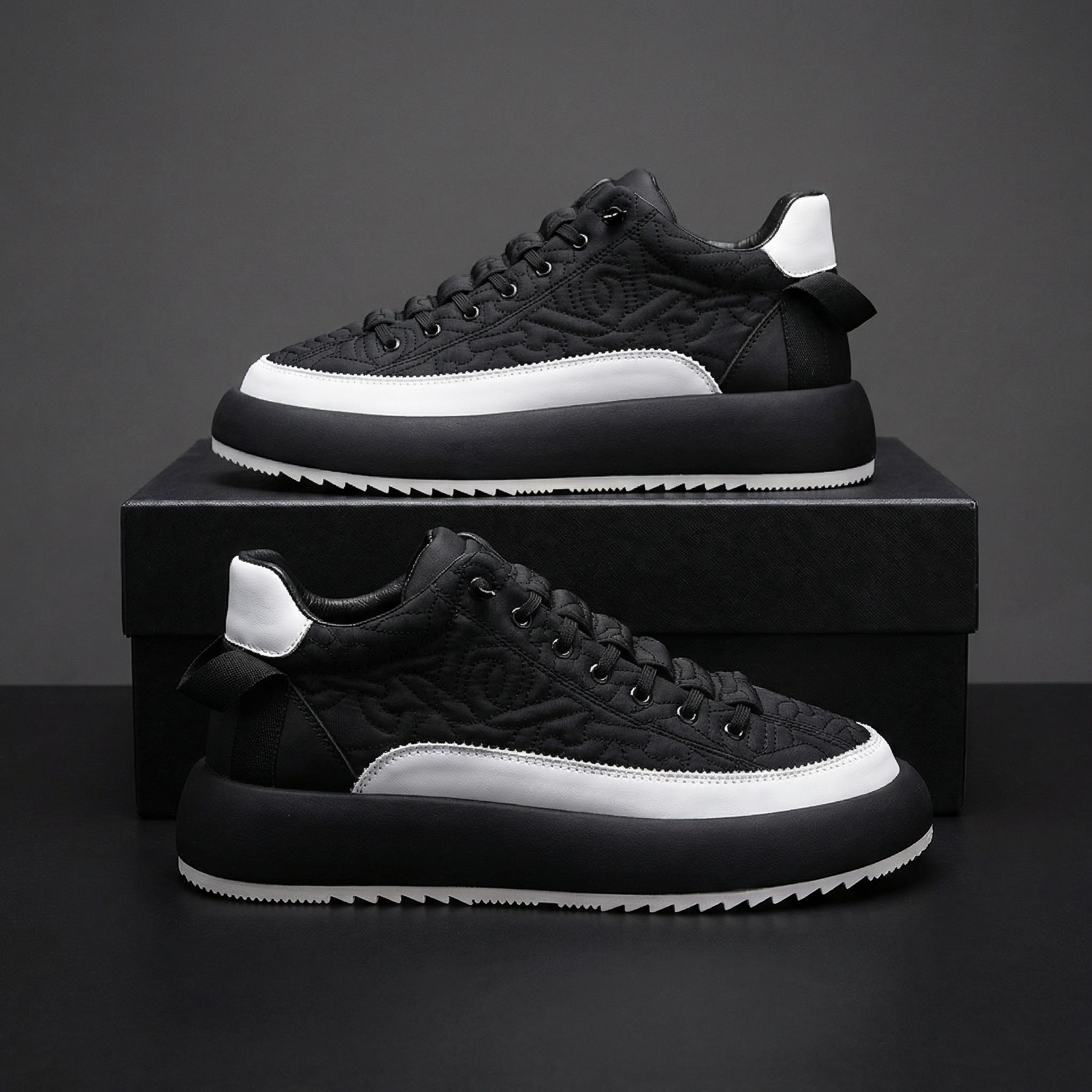 Versatile men's casual sneakers, designed for comfort and style with a lightweight construction and modern aesthetic.
