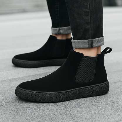 Fashionable men's modern Chelsea boots, an essential blend of durability, comfort & style.
