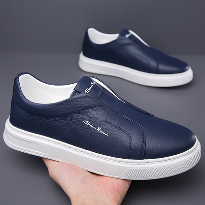 Comfortable men's slip-on shoes, ideal for daily wear. Modern design for street style.