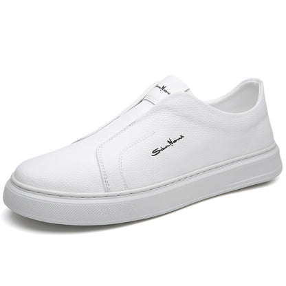 Elegant men's black slip-on sneakers, providing modern fashion and effortless comfort.