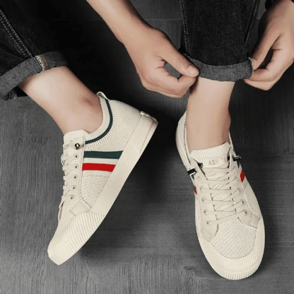 Monaco Street Runners for men: comfortable, stylish athletic shoes, ideal for casual and urban everyday wear.