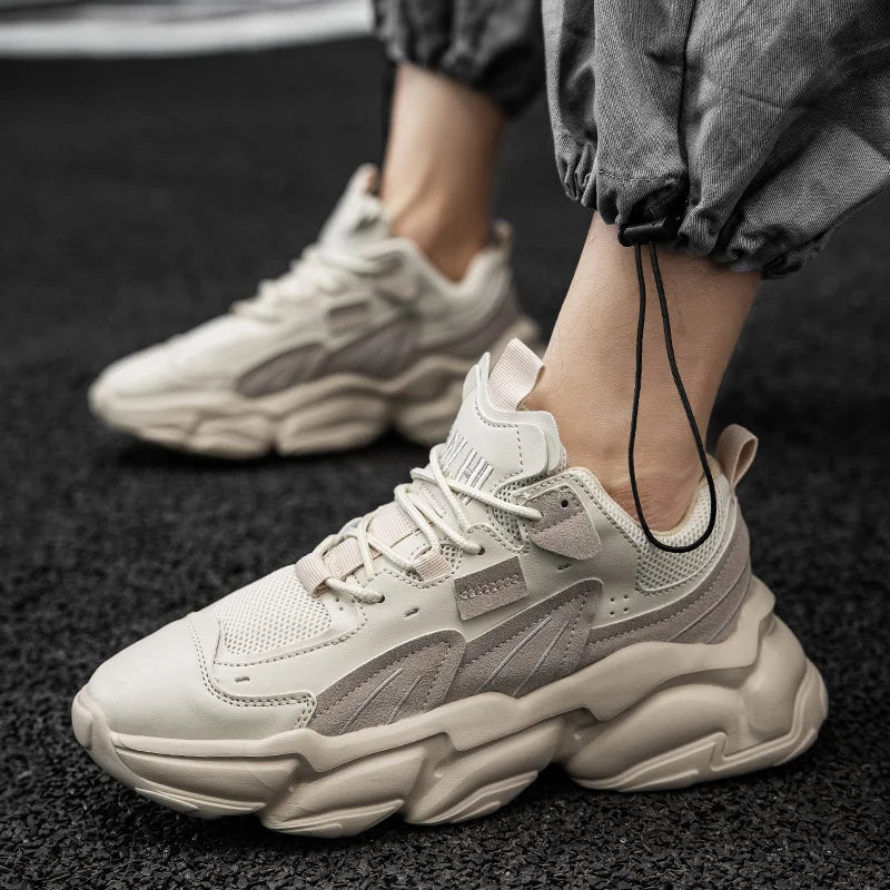 Comfortable men's chunky sneakers, modern style for all-day daily wear.