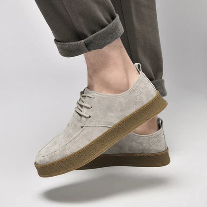 Men's fashion Montaro lace-up casual shoes, featuring a timeless look for versatile styling.