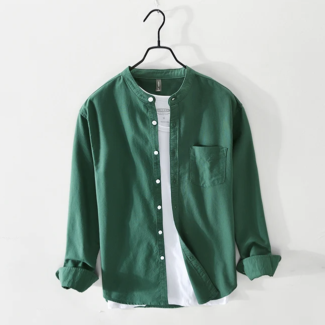 Sophisticated men's Naples Aura casual shirt, elegant Beaumont Classic design. Perfect for modern business casual.