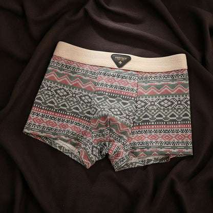 Men's organic cotton briefs, soft, breathable, and comfortable with a classic Nordic fairisle pattern.