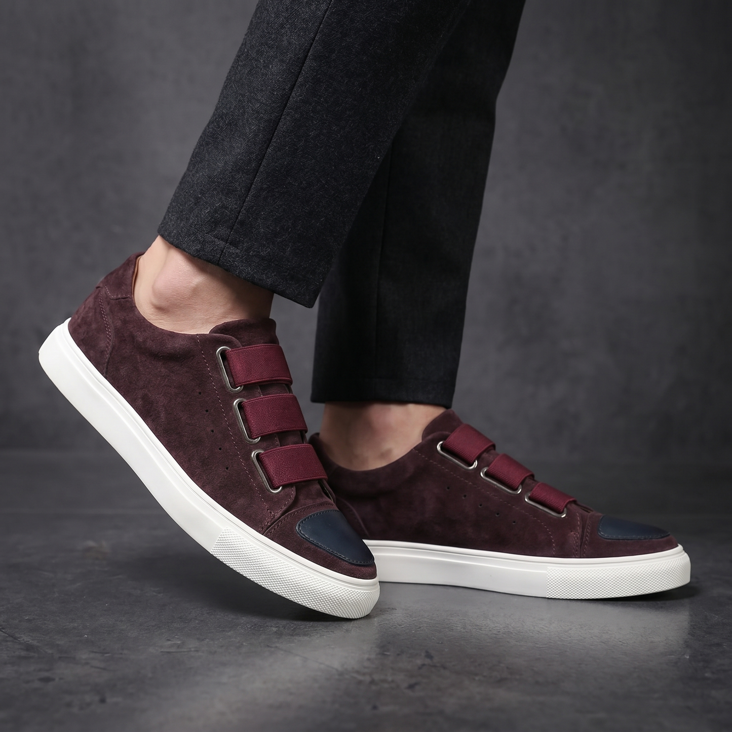 Comfortable men's Novaire sneakers. Lightweight casual shoes designed for all-day wear & stylish comfort.