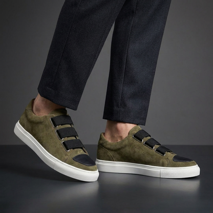 Lightweight Novaire men's walking shoes. Casual sneakers for everyday wear, comfort & athletic style.