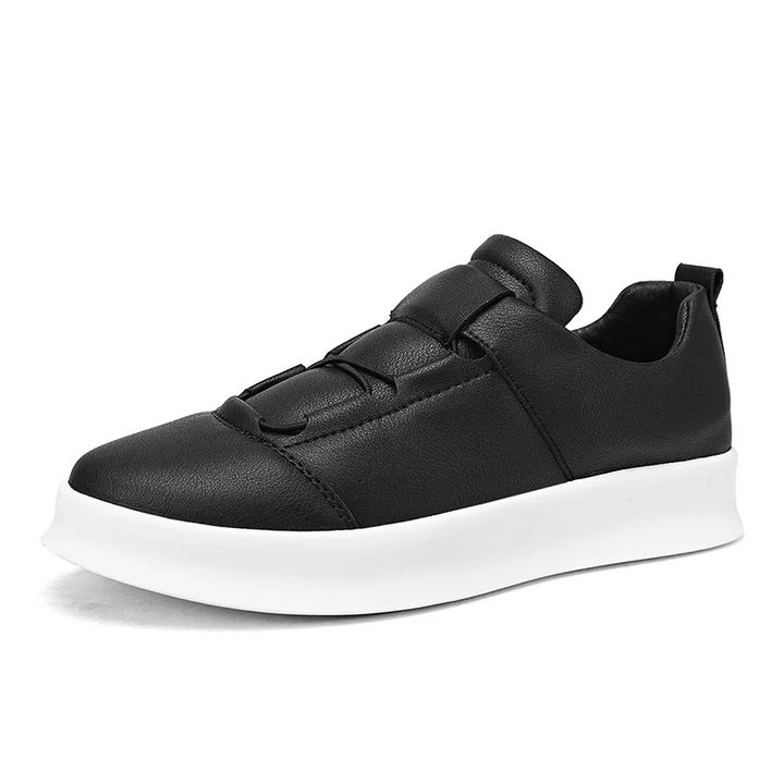 Versatile Orlando men's walking shoes, combining comfort & casual style.